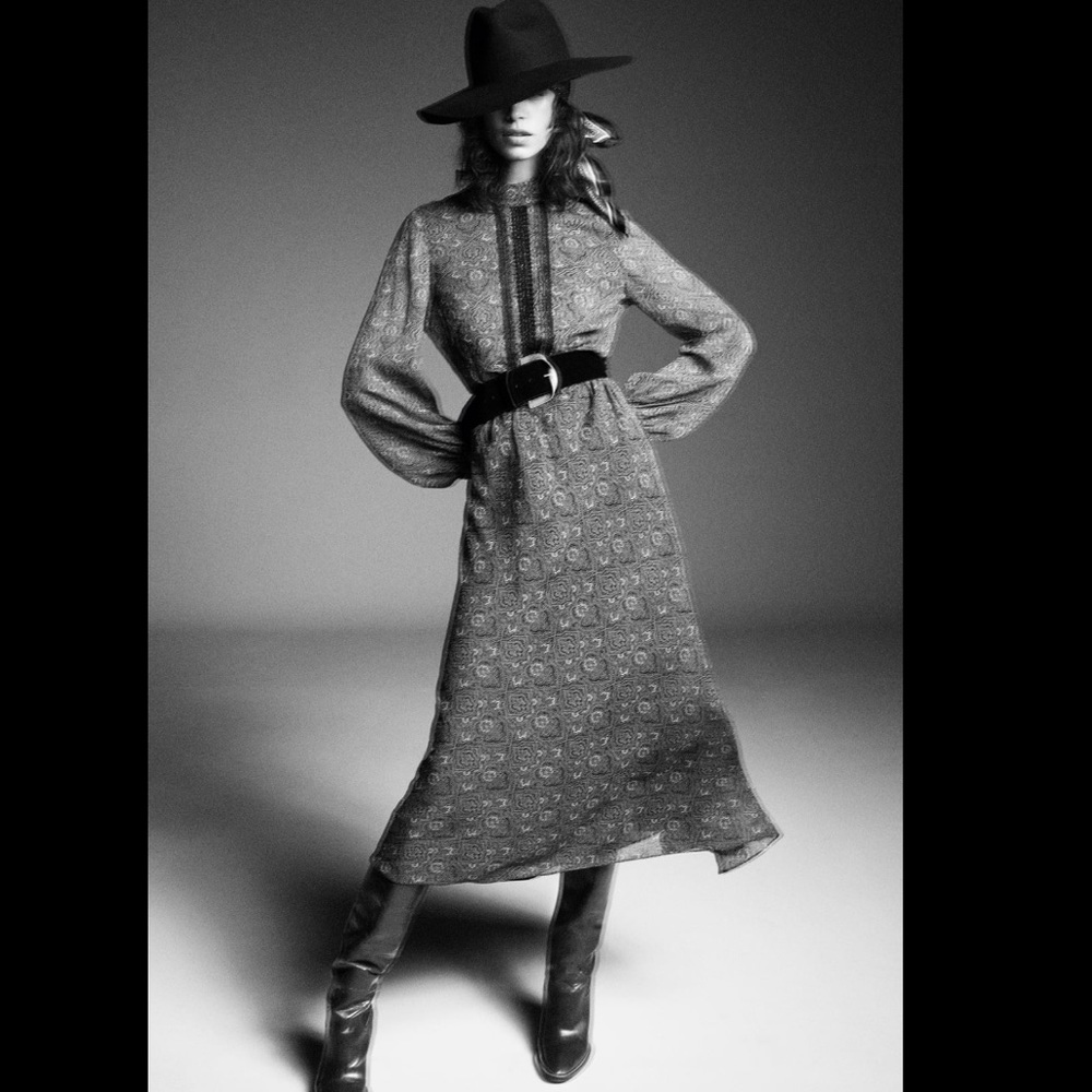 【ZARA】print dress . size S